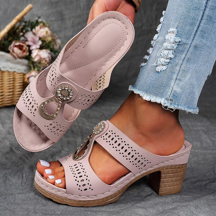 Faith | Chic and Comfortable Support Sandals